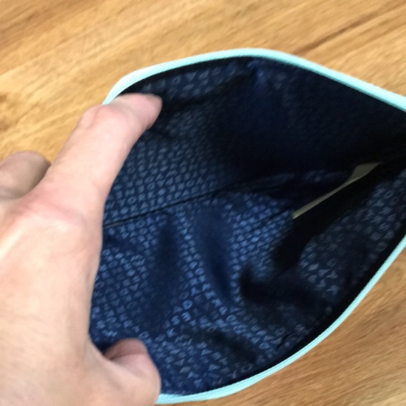 Kate Spade “I Need a Vacation” Clutch - Picture 5 of 7